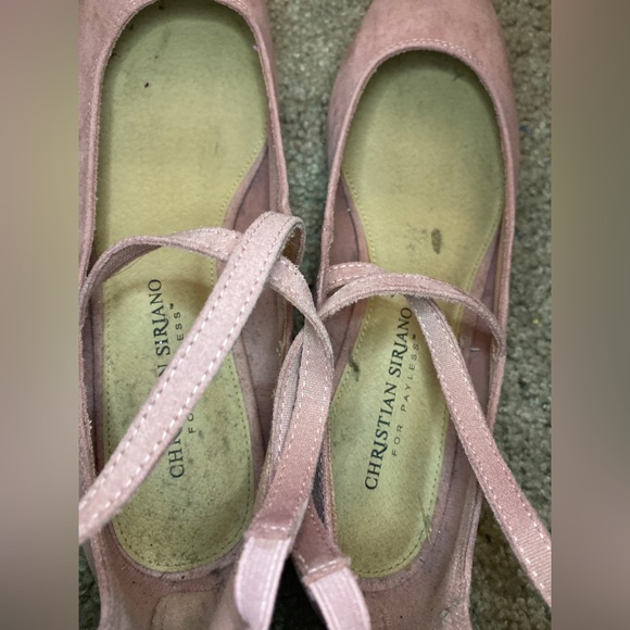Pink Flats - Picture 6 of 7